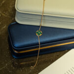 [Eternal Jewelry]SUN MALACHITE 1 DIAMOND PINK GOLD BRACELET - Image 8