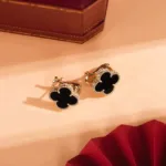[Eternal Jewelry]CLOVER MEDIUM 1 MOTIFS  ONYX STUD EARRINGS - Image 9