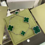 [Eternal Jewelry]CLOVER 5 MOTIFS SIVLER MALACHITE BRACELET - Image 3
