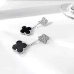 [Eternal Jewelry]CLOVER 2 MOTIFS  DIAMOND ONYX EARRINGS SILVER - Image 4