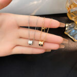 [Eternal Jewelry]BEE MINI NECKLACE - Image 3