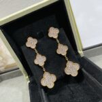 [Eternal Jewelry]CLOVER 3 MOTIFS DIAMOND PAVED ROSE GOLD EARRINGS - Image 3