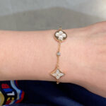 [Eternal Jewelry]STAR AND SUN 4 MOTIF WHITE MOP PINK GOLD BRACELET - Image 2