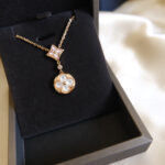 [Eternal Jewelry]STAR AND SUN WHITE MOP 2 MOTIF PINK GOLD NECKLACE - Image 3