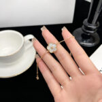 [Eternal Jewelry]LUCKY  WHITE MOP  PLUM BLOSSOM NECKLACE - Image 9