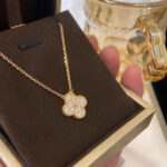 [Eternal Jewelry]CLOVER 15MM DIAMOND SINGLE FLOWER NECKLACE - Image 6