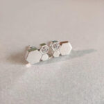 [Eternal Jewelry]BEE LOVE SILVER DIAMOND EARRINGS - Image 4
