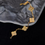 [Eternal Jewelry]CLOVER 5 MOTIFS BRONZING BRACELET - Image 5